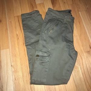 Ashley Mason Green Cargo Jeans/Jeggings
